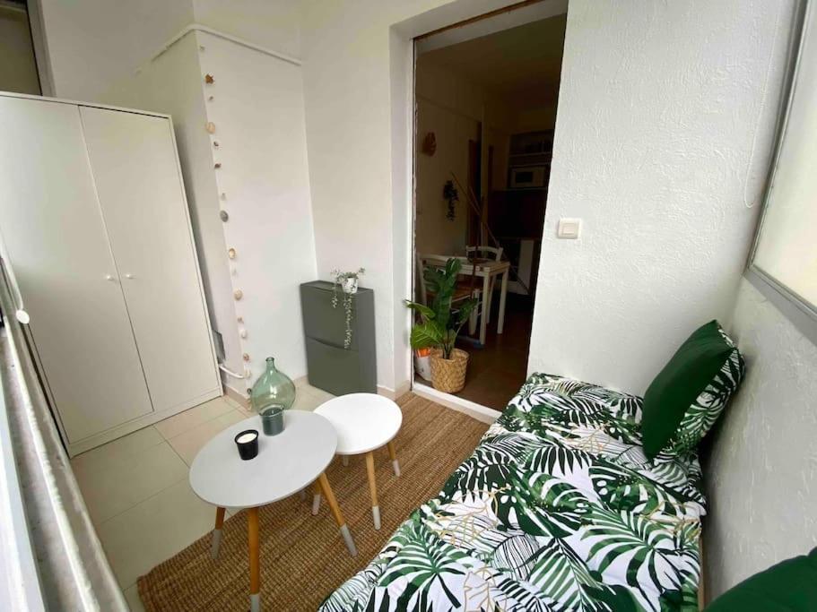 Location Studio Avec Loggia Daire Antibes Dış mekan fotoğraf