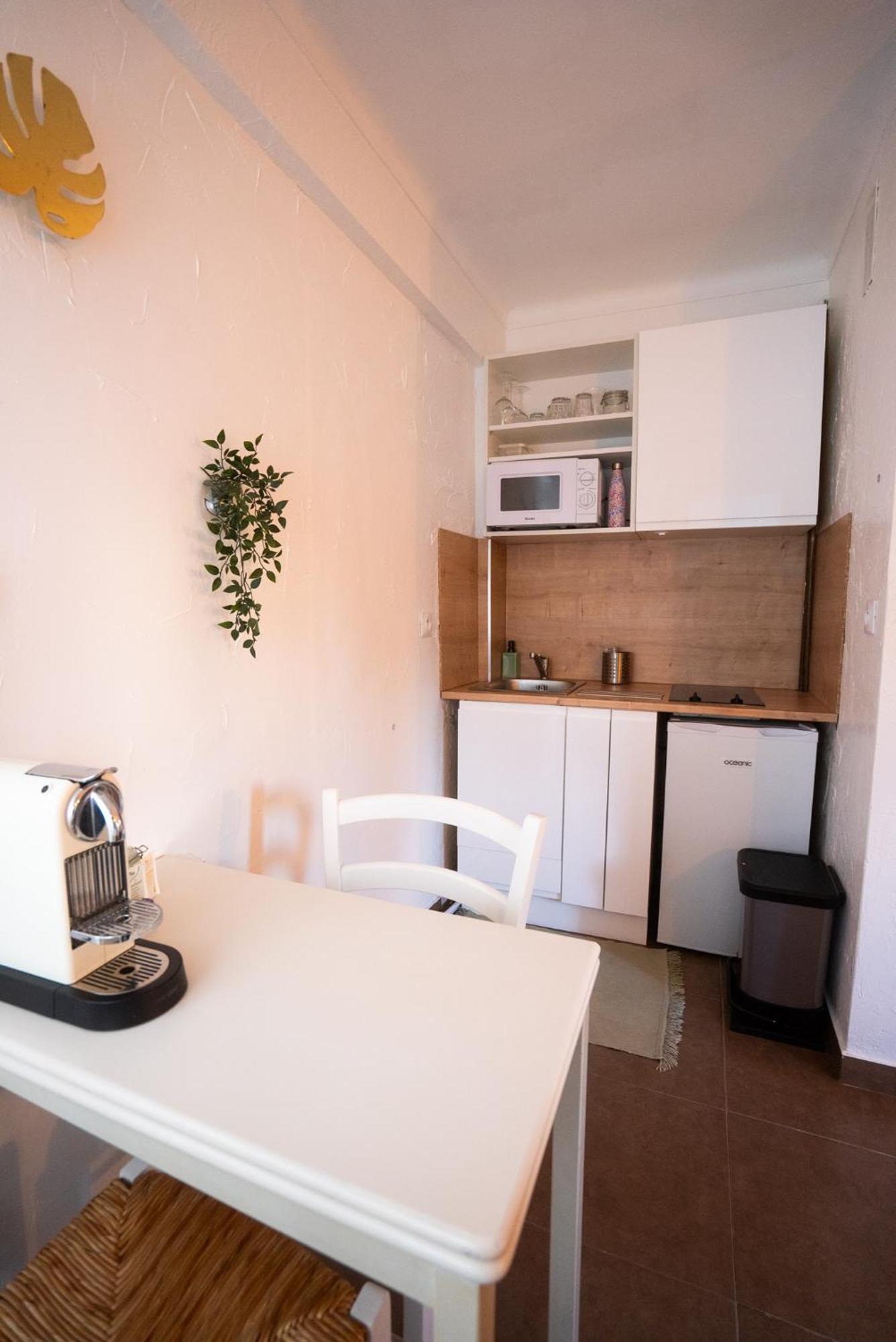 Location Studio Avec Loggia Daire Antibes Dış mekan fotoğraf